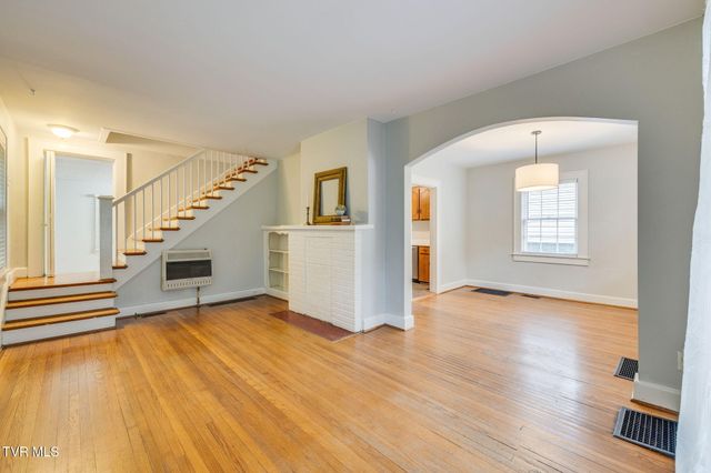203 Boyd Street, Johnson City, TN 37604