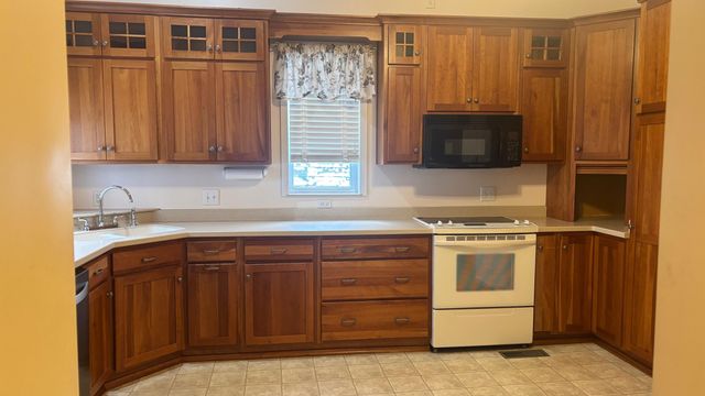 119 E Mccreight Avenue 119 E Mccreight Avenue, Springfield, OH 45504