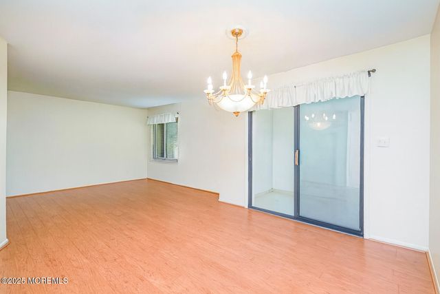 148 Amberly Drive J, Manalapan, NJ 07726