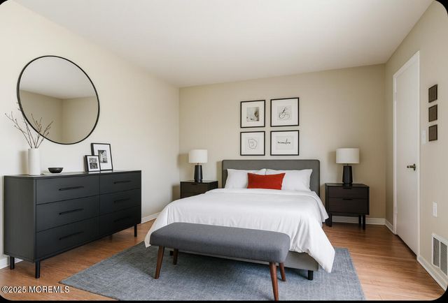 148 Amberly Drive J, Manalapan, NJ 07726