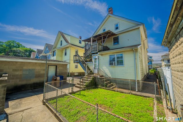 226-228 Lenox Avenue, Bridgeport, CT 06605