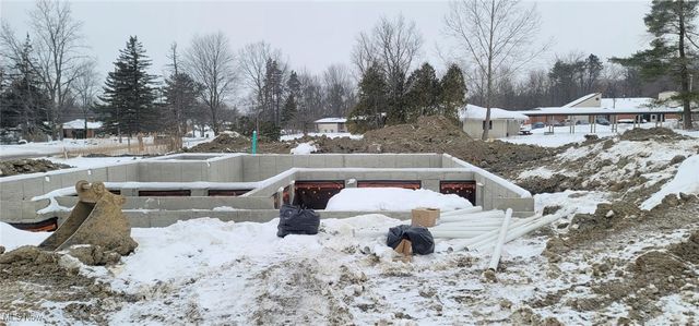 7824 Harley Hills Drive, North Royalton, OH 44133