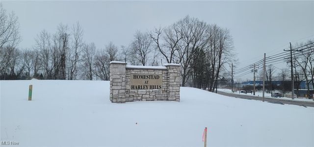 7824 Harley Hills Drive, North Royalton, OH 44133