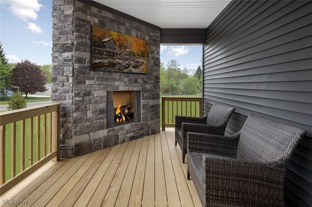 7824 Harley Hills Drive, North Royalton, OH 44133