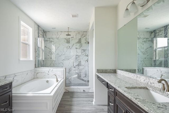 7824 Harley Hills Drive, North Royalton, OH 44133