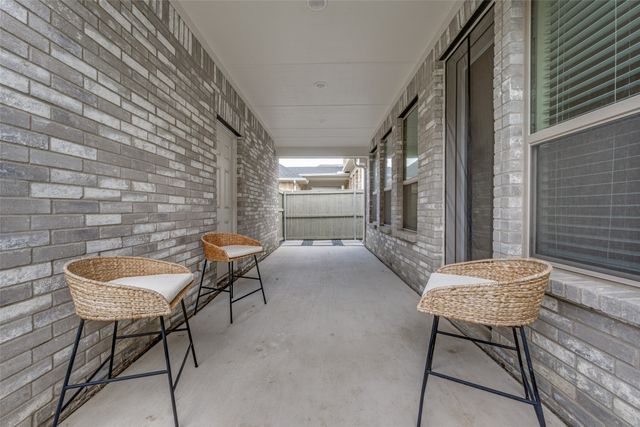1700 Bonsmara Drive, Northlake, TX 76247
