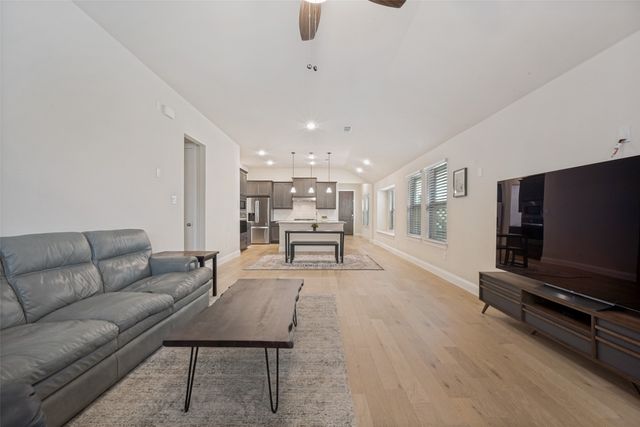 1700 Bonsmara Drive, Northlake, TX 76247