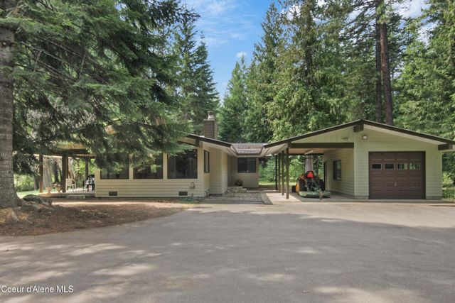 150 Denali RD, Sagle, ID 83860