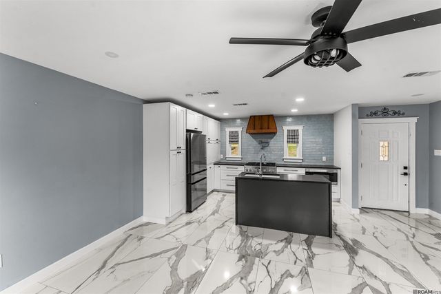 7962 Hebert Dr, Ethel, LA 70730