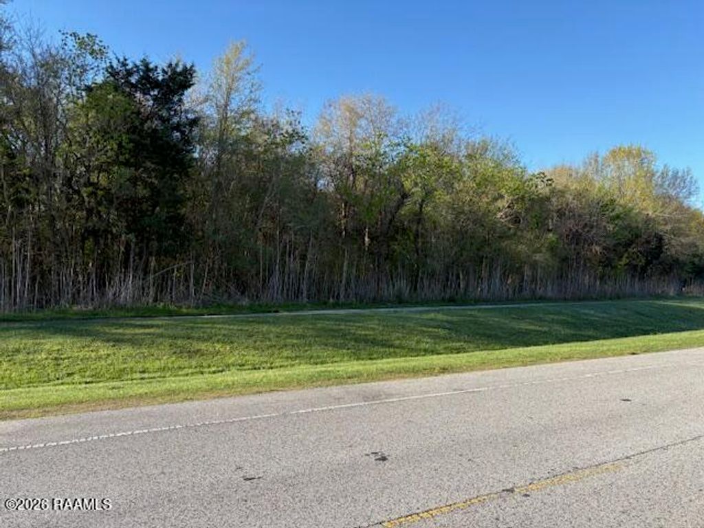 200 Alcide Dominique Drive, Lafayette, LA 70506