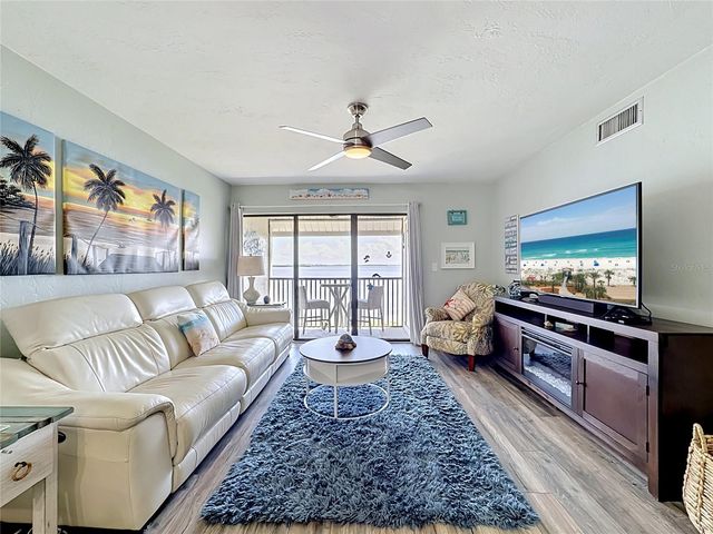 1801 GULF DRIVE N 293, Bradenton Beach, FL 34217
