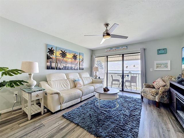 1801 GULF DRIVE N 293, Bradenton Beach, FL 34217