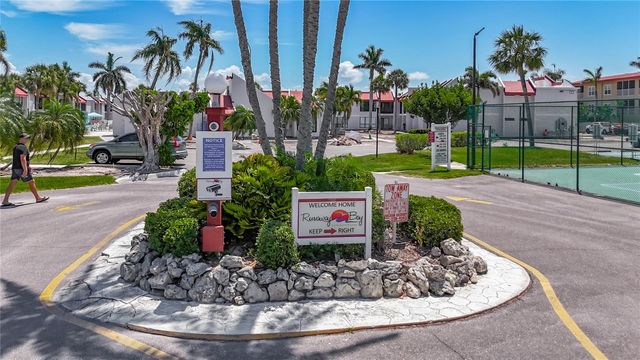 1801 GULF DRIVE N 293, Bradenton Beach, FL 34217