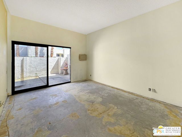 815 E Arenas Road, Palm Springs, CA 92262