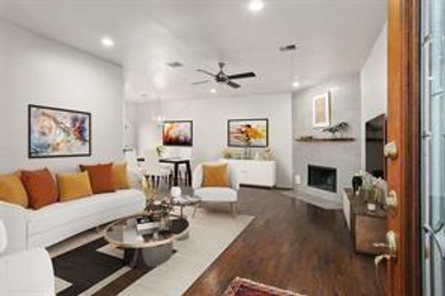 1318 Peden Street D, Houston, TX 77006