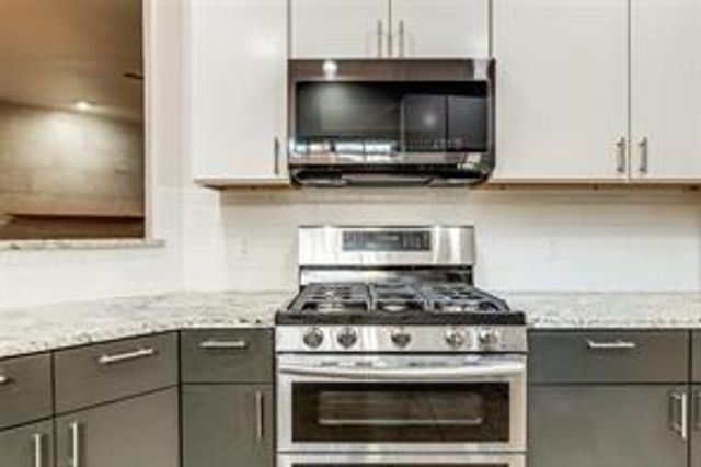 1318 Peden Street D, Houston, TX 77006