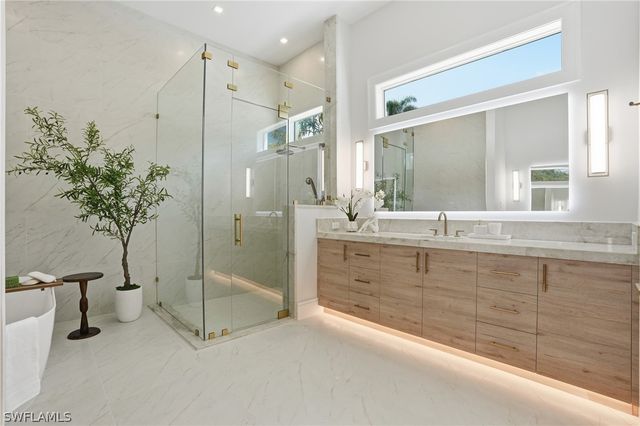 1159 Cypress Woods DR, Naples, FL 34103