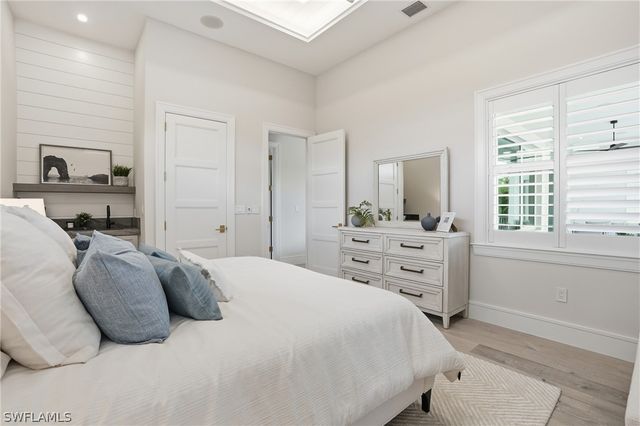 1159 Cypress Woods DR, Naples, FL 34103