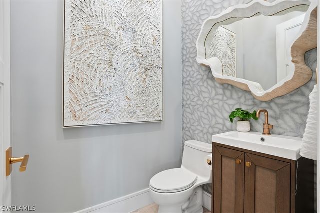 1159 Cypress Woods DR, Naples, FL 34103