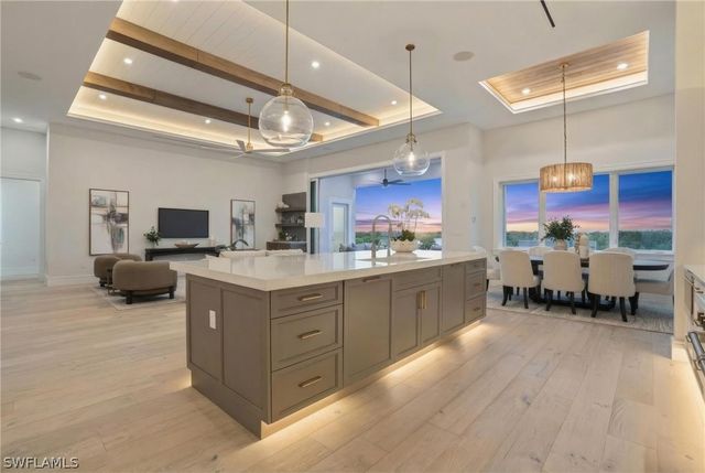 1159 Cypress Woods DR, Naples, FL 34103