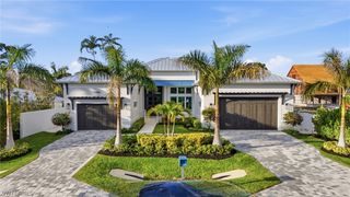 1159 Cypress Woods DR, Naples, FL 34103