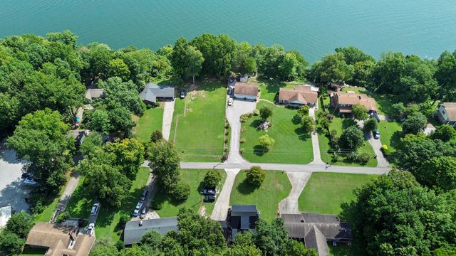 229 Timberlake Drive, Bronston, KY 42518