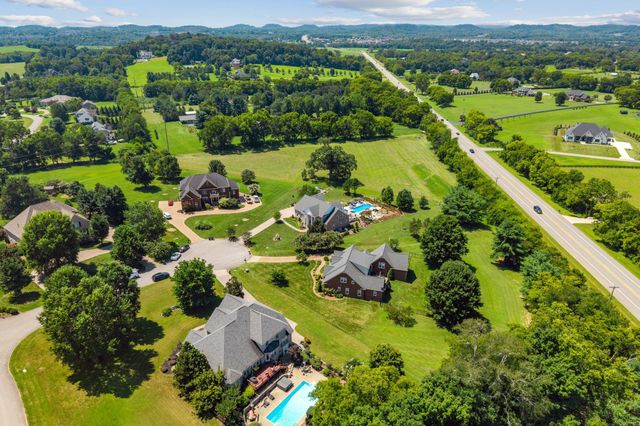 3108 Stadium Ct, Franklin, TN 37064