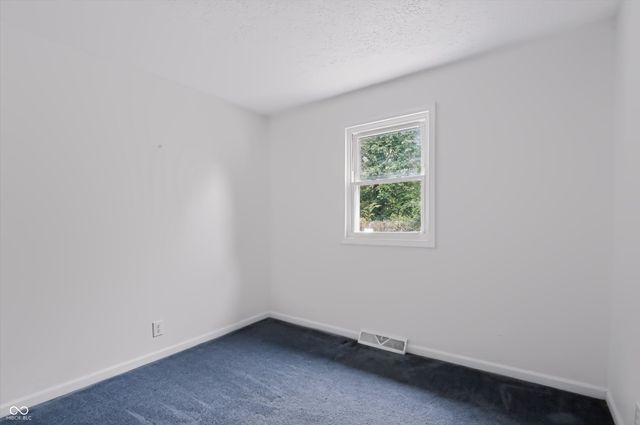 829 Sawmill, Whiteland, IN 46184