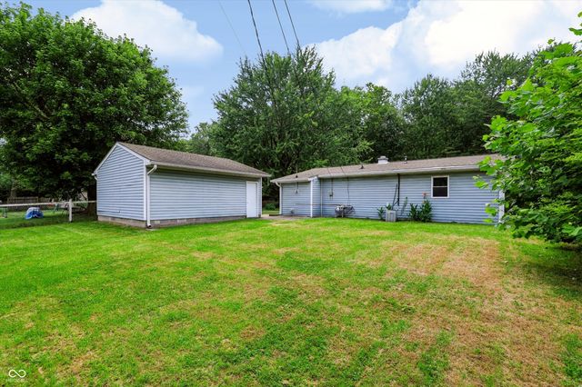 829 Sawmill, Whiteland, IN 46184