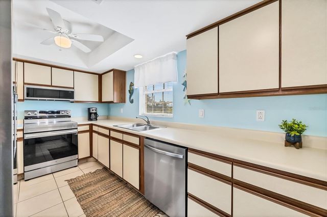 1531 PLACIDA ROAD 202, Englewood, FL 34223