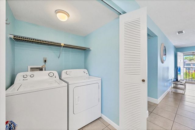 1531 PLACIDA ROAD 202, Englewood, FL 34223