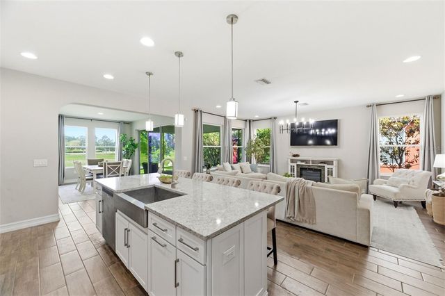 28930 REVARO LANE, Wesley Chapel, FL 33543