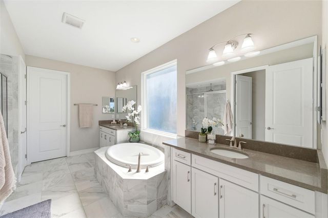 28930 REVARO LANE, Wesley Chapel, FL 33543