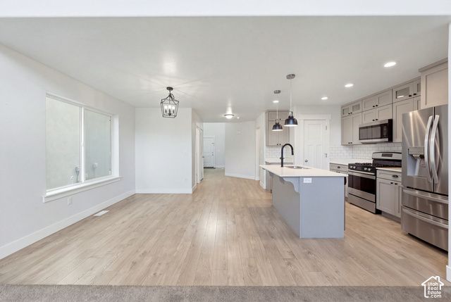 974 W BRENNAN ST, Bluffdale, UT 84065
