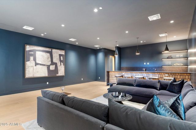 6840 E AVENIDA EL ALBA Avenue, Paradise Valley, AZ 85253