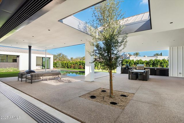 6840 E AVENIDA EL ALBA Avenue, Paradise Valley, AZ 85253