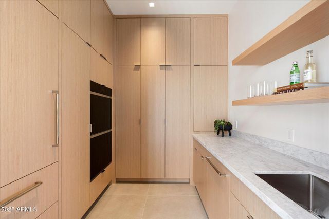 6840 E AVENIDA EL ALBA Avenue, Paradise Valley, AZ 85253