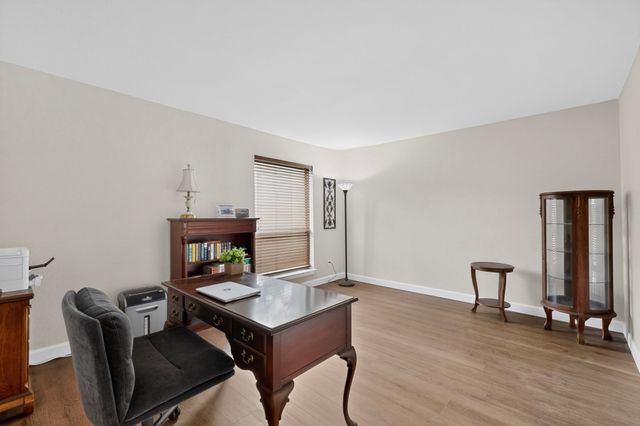 9707 Smokefeather Lane, Dallas, TX 75243