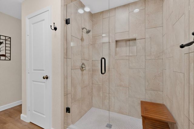 9707 Smokefeather Lane, Dallas, TX 75243