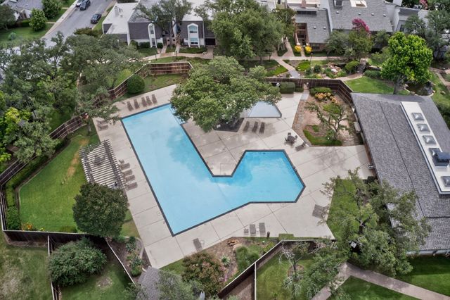 9707 Smokefeather Lane, Dallas, TX 75243