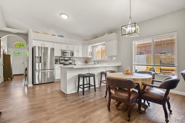 932 Pinecrest Dr, Pueblo, CO 81005