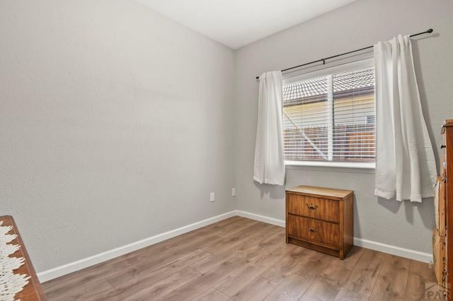 932 Pinecrest Dr, Pueblo, CO 81005