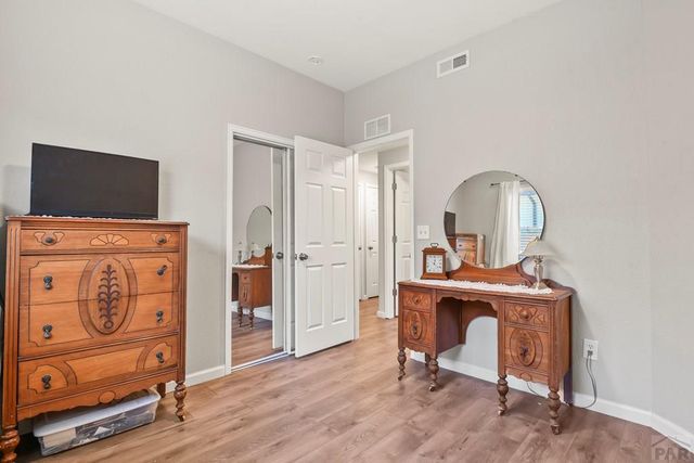 932 Pinecrest Dr, Pueblo, CO 81005