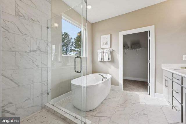 11507 CHALMERS LN, Fredericksburg, VA 22407