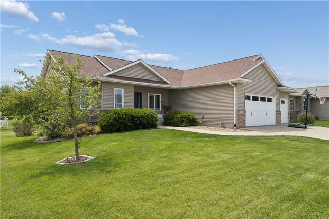 3215 Stanley Cup Drive, Marion, IA 52302