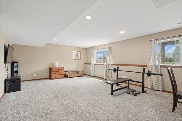 3215 Stanley Cup Drive, Marion, IA 52302