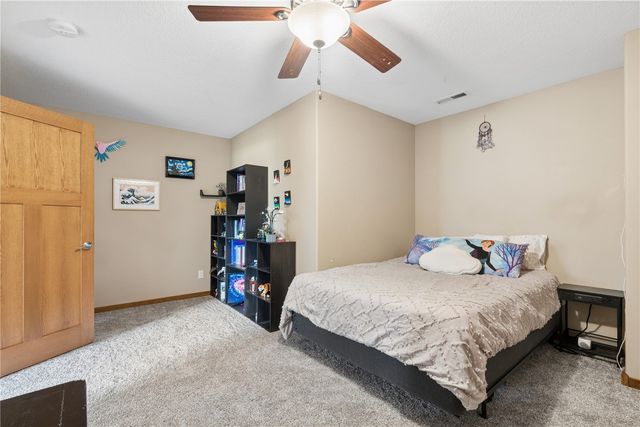 3215 Stanley Cup Drive, Marion, IA 52302