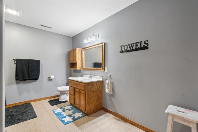 3215 Stanley Cup Drive, Marion, IA 52302