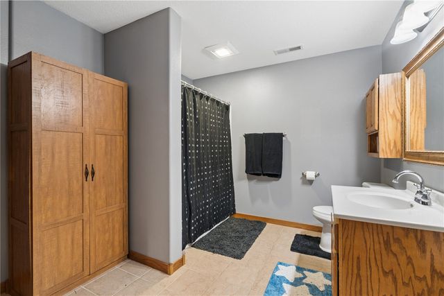 3215 Stanley Cup Drive, Marion, IA 52302