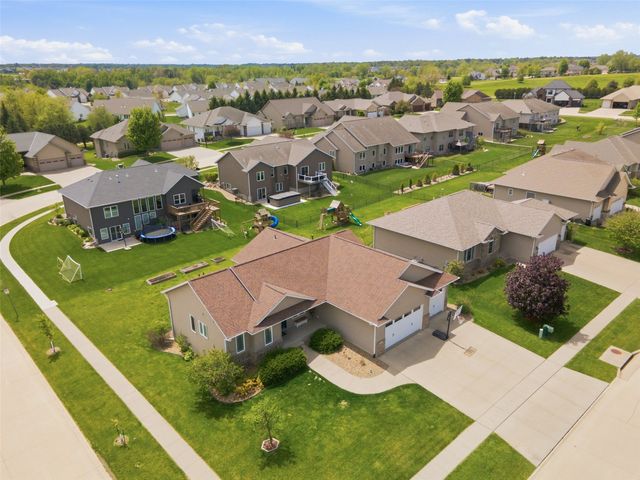 3215 Stanley Cup Drive, Marion, IA 52302